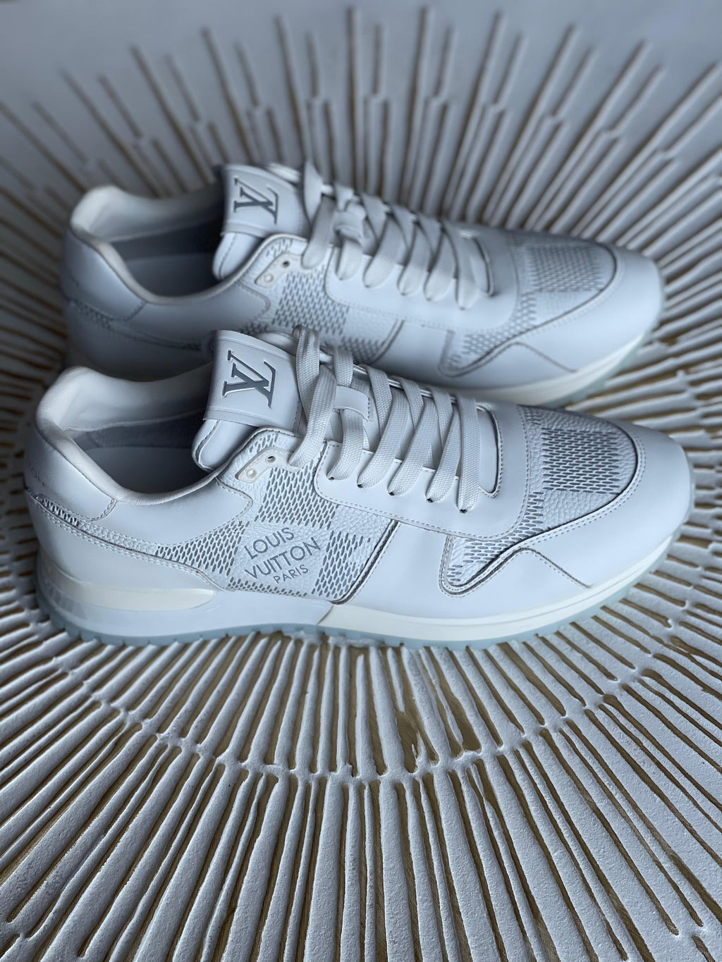 https://cdn.shopify.com/s/files/1/0648/4253/0893/files/12_3_fa4d9aaf-a6de-4df5-ae96-780dd6297b34.jpg?v=1762887816