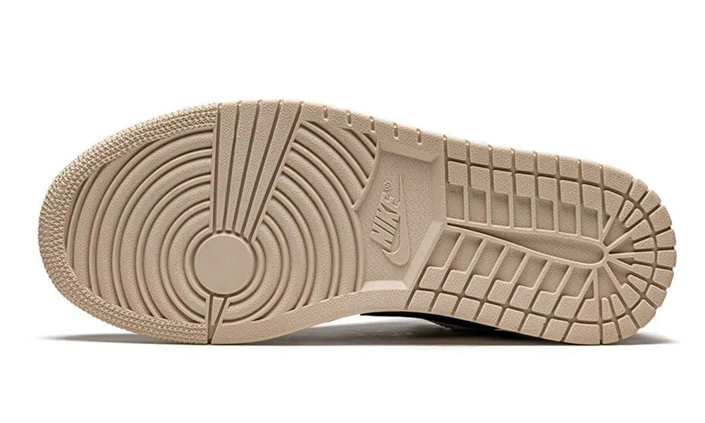 https://cdn.shopify.com/s/files/1/0560/7754/9738/products/16093390_33180332_1000.jpg?v=1632081840