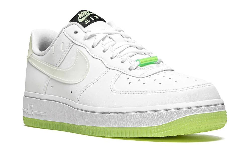 https://cdn.shopify.com/s/files/1/0560/7754/9738/products/16593735_32501116_1000.jpg?v=1639418588