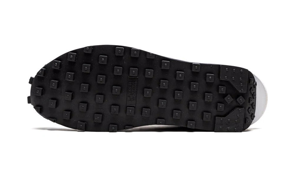 https://cdn.shopify.com/s/files/1/0560/7754/9738/products/17268889_35312506_1000.jpg?v=1637761593