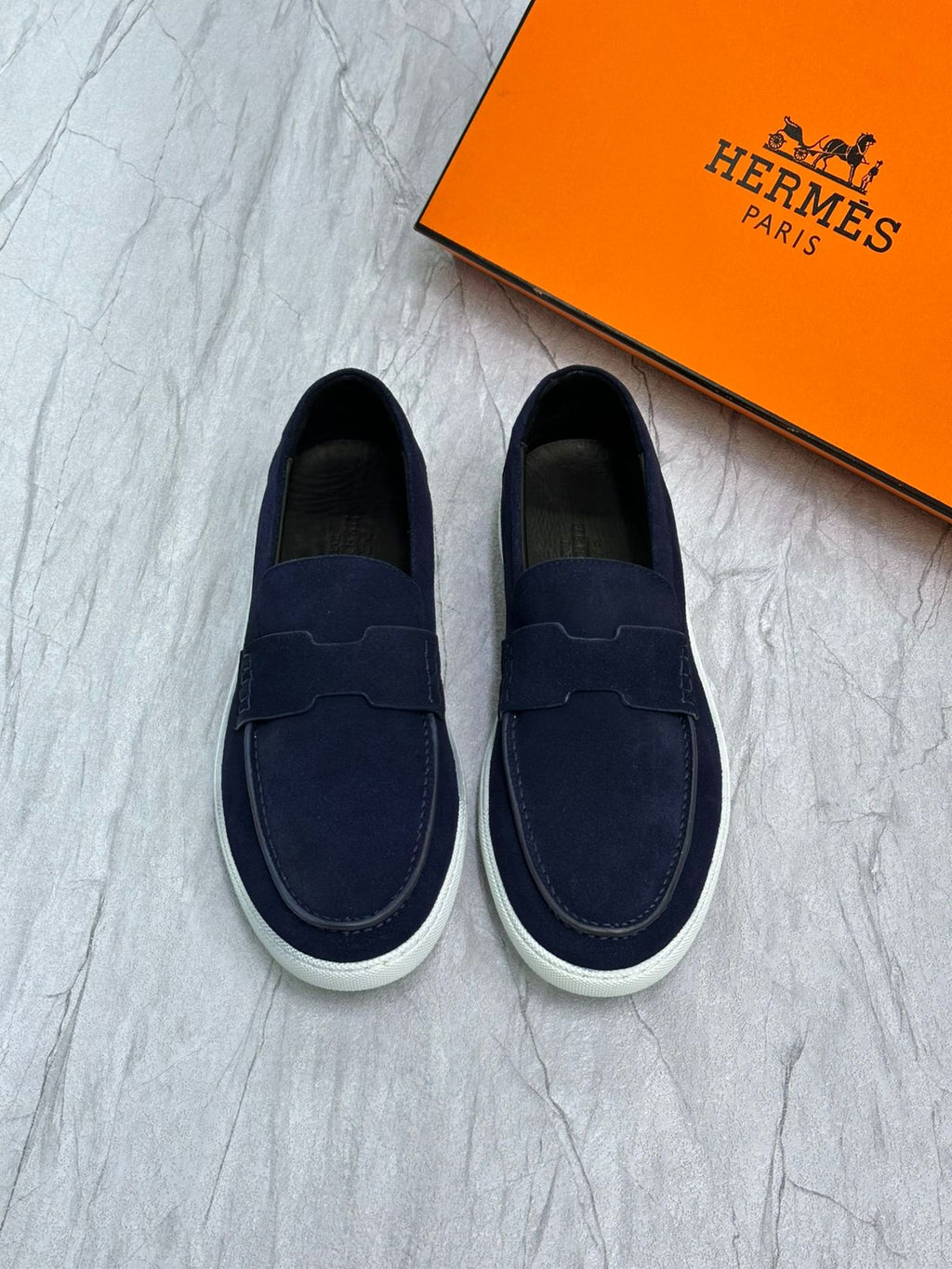 https://cdn.shopify.com/s/files/1/0648/4253/0893/files/20_2_4e24127d-931a-40b6-b723-a592d8e5d202.jpg?v=1762887843