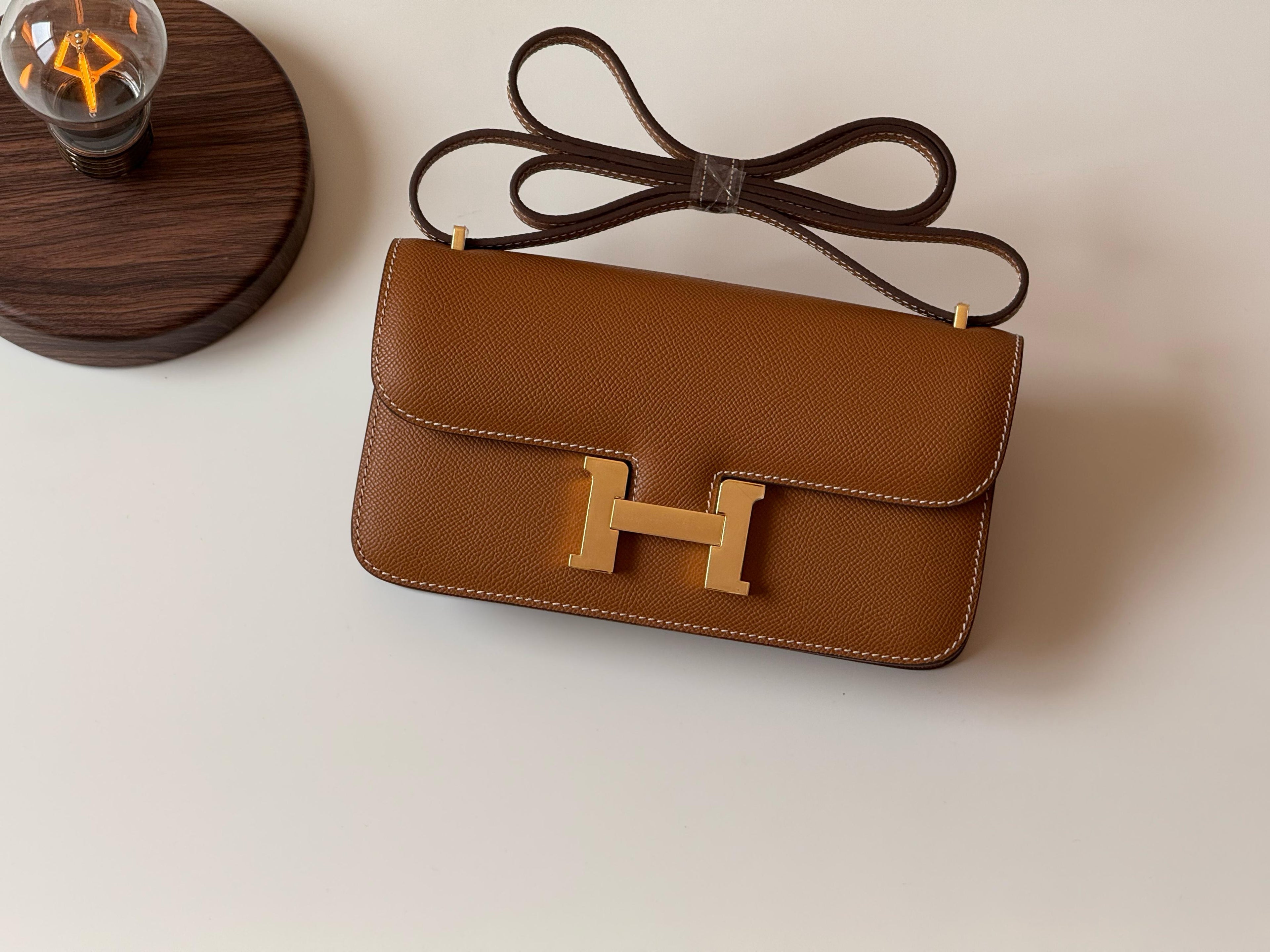 https://cdn.shopify.com/s/files/1/0648/4253/0893/files/2abe39c7-e395-40fb-ac57-a52bc2202a81.jpg?v=1762886806