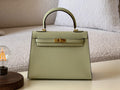 https://cdn.shopify.com/s/files/1/0648/4253/0893/files/5b14415b-ba6e-40a8-873b-caf533b46c3e.jpg?v=1762887020