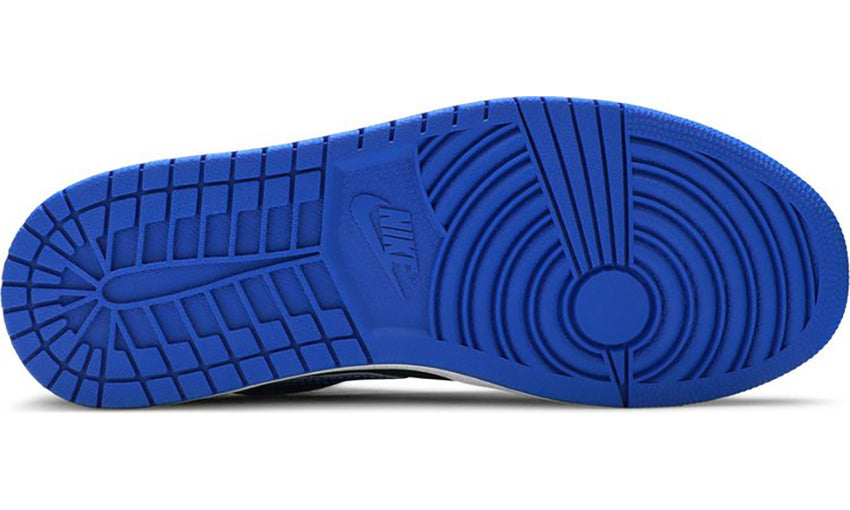 https://www.allstardubai.com/cdn/shop/products/745753_04_jpg_850x.jpg?v=1664268326