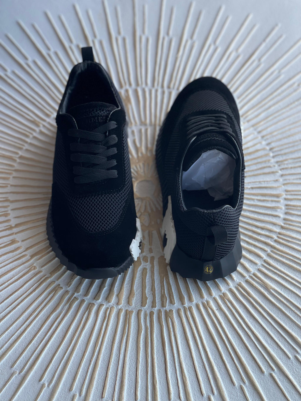 https://cdn.shopify.com/s/files/1/0648/4253/0893/files/8_3_d7aab174-bd87-4993-979d-e3910a6d58e0.jpg?v=1762887833