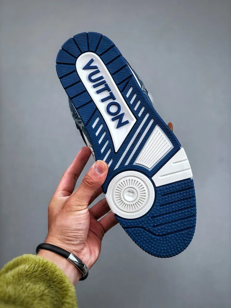 https://cdn.shopify.com/s/files/1/0648/4253/0893/files/LouisVuittonBlueWhiteTrainer_2.webp?v=1762887586