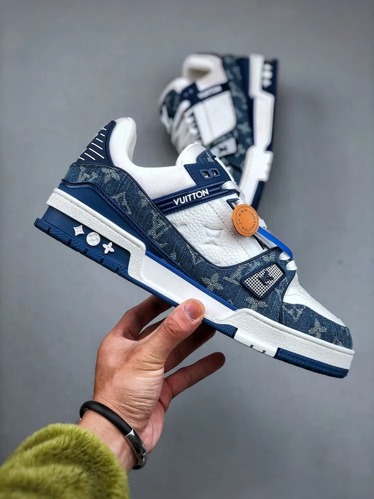 https://cdn.shopify.com/s/files/1/0648/4253/0893/files/LouisVuittonBlueWhiteTrainer_4.webp?v=1762887585