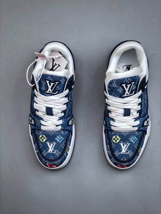 https://cdn.shopify.com/s/files/1/0648/4253/0893/files/LouisVuittonTrainerBlueDenimEmbroidered_6_3b66581b-c6b9-4d17-8374-79d4bbc722ce.jpg?v=1762887075