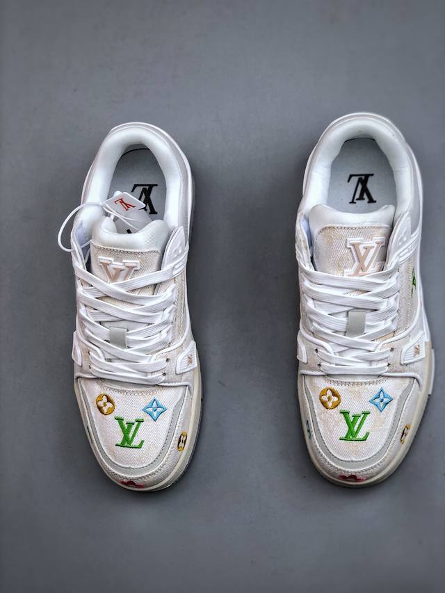 https://cdn.shopify.com/s/files/1/0648/4253/0893/files/LouisVuittonTrainerWhiteDenimEmbroidered_8.jpg?v=1762887079