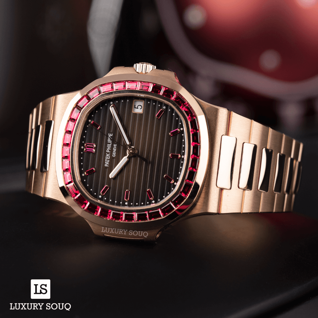 https://cdn.shopify.com/s/files/1/1016/2169/4801/files/Patek-Philippe-Nautilus-5723112R-001-1.png?v=1770280124