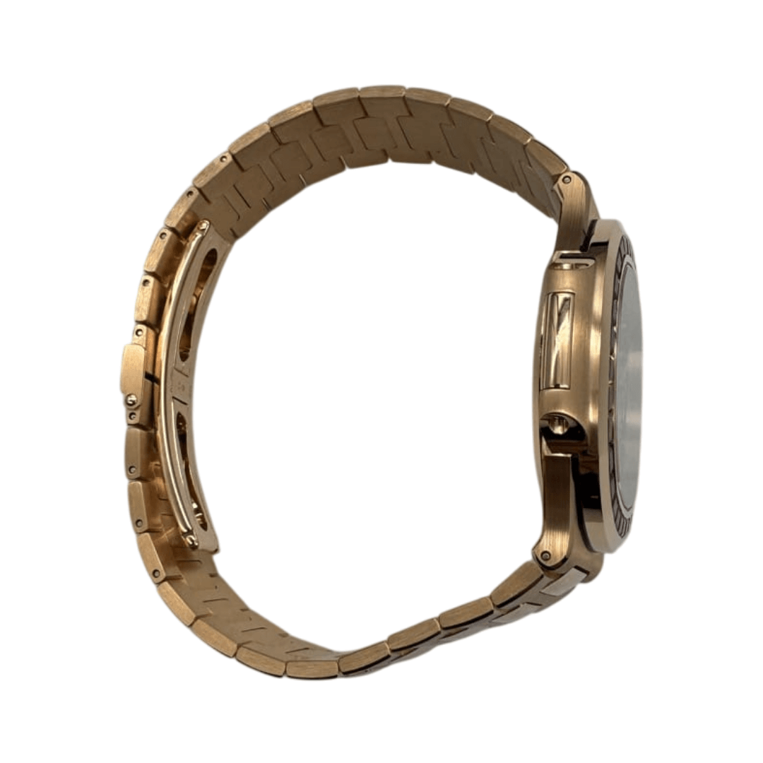 https://cdn.shopify.com/s/files/1/1016/2169/4801/files/Patek-Philippe-Nautilus-5723112R-001-7.png?v=1770280123