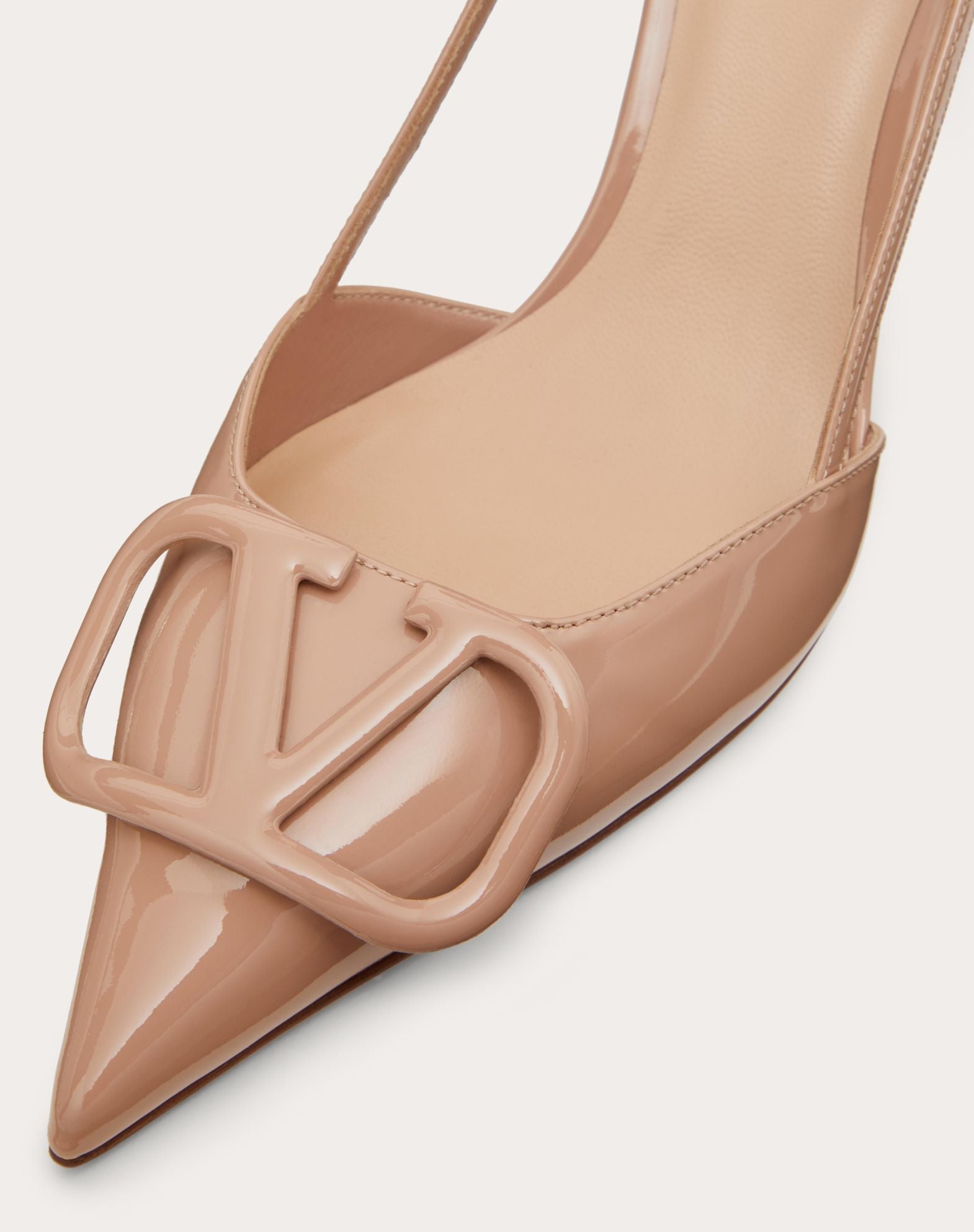 https://cdn.shopify.com/s/files/1/0648/4253/0893/files/ValentinoBeigeLaceUpHeels_3.jpg?v=1762887547