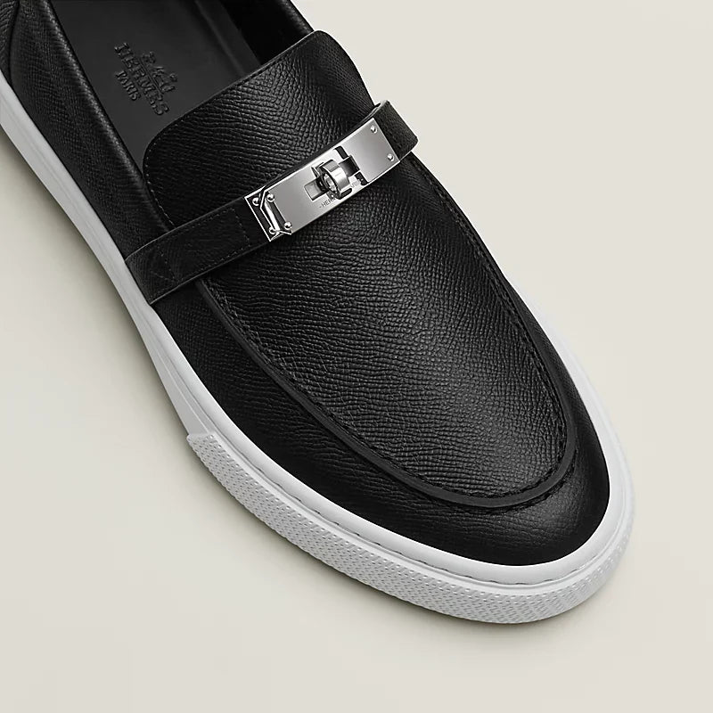 https://cdn.shopify.com/s/files/1/0626/8095/7046/files/game-slip-on-sneaker--242854ZH01-above-wm-6-0-0-800-800_g.webp?v=1755337188