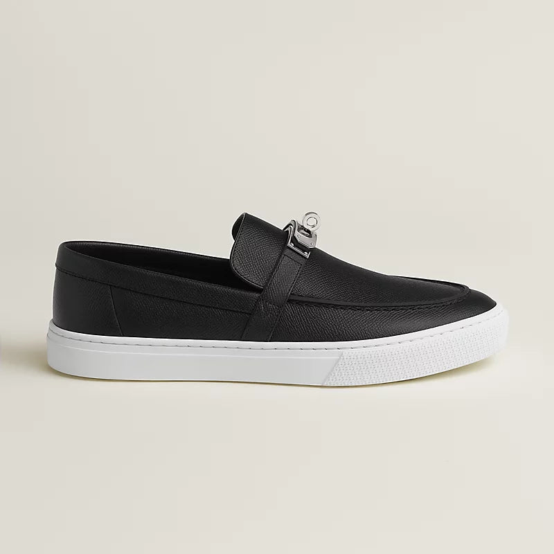 https://cdn.shopify.com/s/files/1/0626/8095/7046/files/game-slip-on-sneaker--242854ZH01-side-wm-4-0-0-800-800_g.webp?v=1755337188