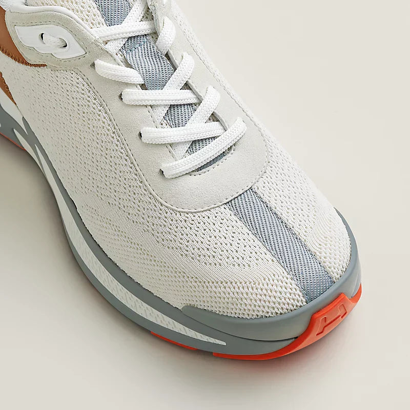 https://cdn.shopify.com/s/files/1/0648/4253/0893/files/heros-sneaker--242089Z90-above-wm-7-0-0-800-800_g.webp?v=1762887971