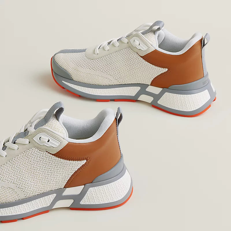 https://cdn.shopify.com/s/files/1/0648/4253/0893/files/heros-sneaker--242089Z90-detail-wm-6-0-0-800-800_g.webp?v=1762887972