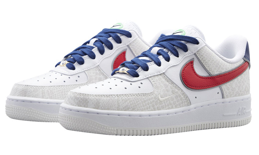 https://www.allstardubai.com/cdn/shop/products/ipad_nike-wmns-air-force-1-07-lx-just-do-it-0_850x.jpg