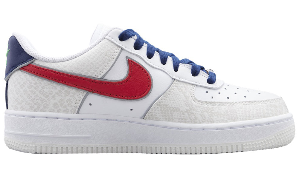 https://www.allstardubai.com/cdn/shop/products/ipad_nike-wmns-air-force-1-07-lx-just-do-it-1_1_1024x1024.jpg