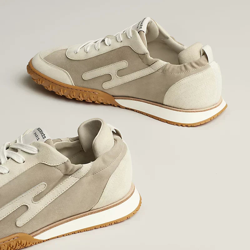 https://cdn.shopify.com/s/files/1/0648/4253/0893/files/jet-sneaker--242925ZHNL-detail-wm-6-0-0-800-800_g.webp?v=1762887959