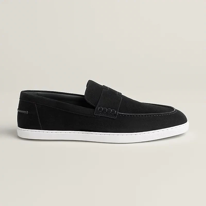 https://cdn.shopify.com/s/files/1/0626/8095/7046/files/job-loafer--242935ZA01-side-wm-4-0-0-800-800_g.webp?v=1755334514