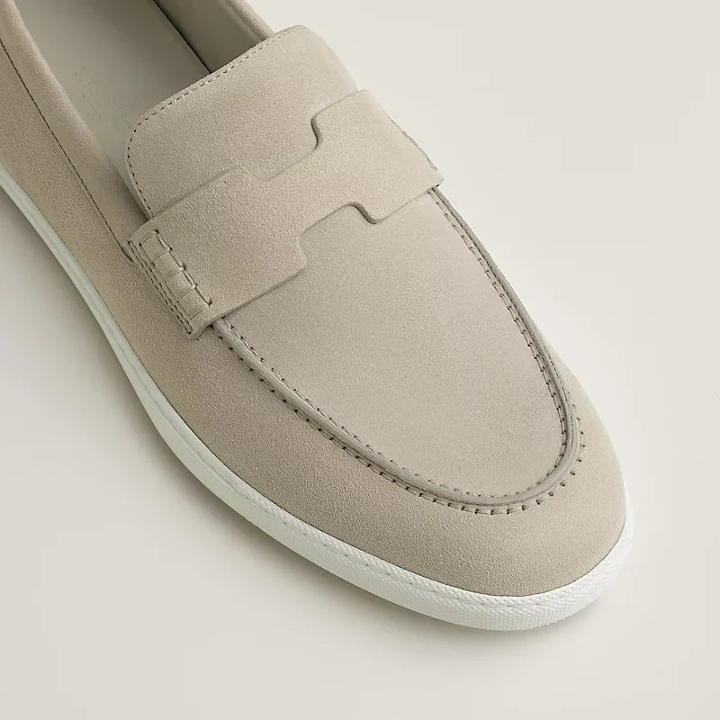 https://cdn.shopify.com/s/files/1/0626/8095/7046/files/job-loafer--242935ZANL-above-wm-6-0-0-800-800_g.webp?v=1755335055