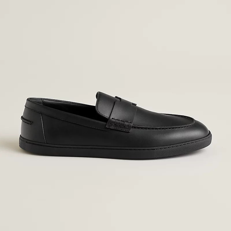 https://cdn.shopify.com/s/files/1/0626/8095/7046/files/job-loafer--252908ZA02-side-wm-4-0-0-800-800_g.webp?v=1755334211