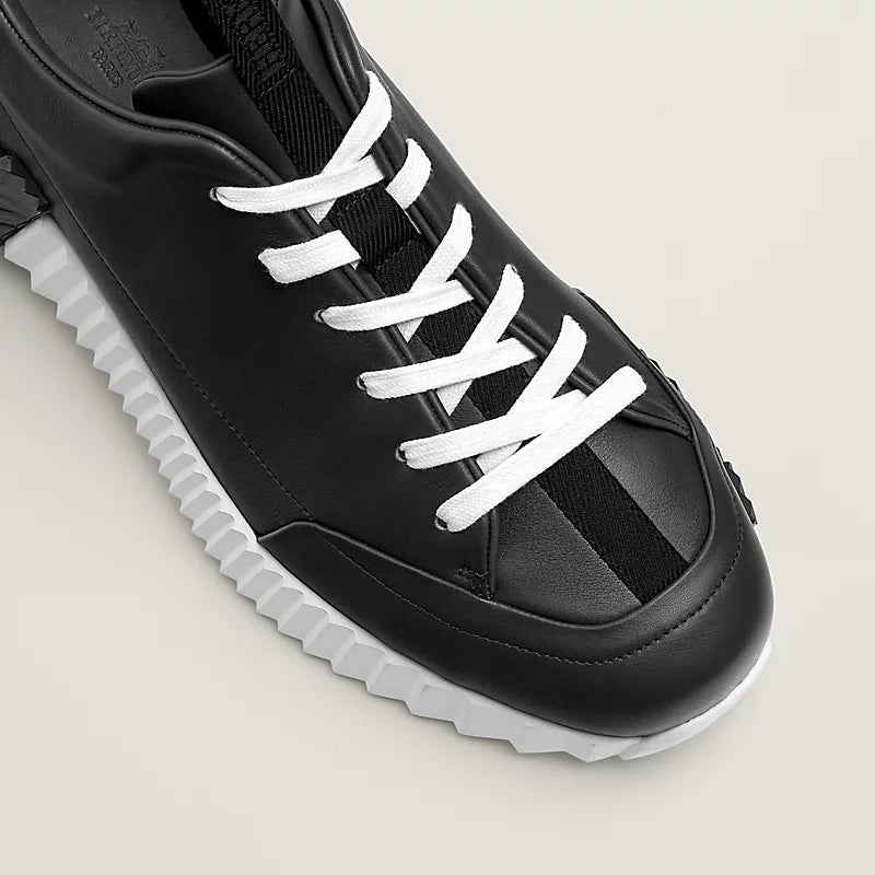 https://cdn.shopify.com/s/files/1/0648/4253/0893/files/jump-sneaker--242839ZH01-above-wm-7-0-0-800-800_g.webp?v=1762887982
