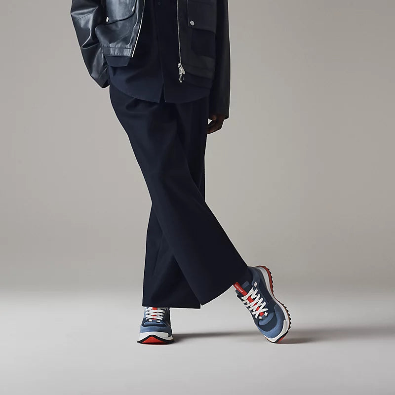 https://cdn.shopify.com/s/files/1/0648/4253/0893/files/leader-sneaker--252863ZHQ8-worn-2-0-0-800-800_g.webp?v=1762887967