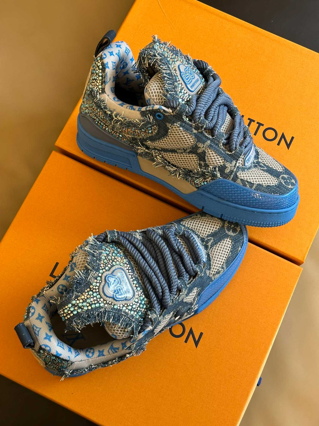 https://cdn.shopify.com/s/files/1/0648/4253/0893/files/louis-vuitton-skate-trainer-blue-swarovski-monogram-3.jpg?v=1762887592