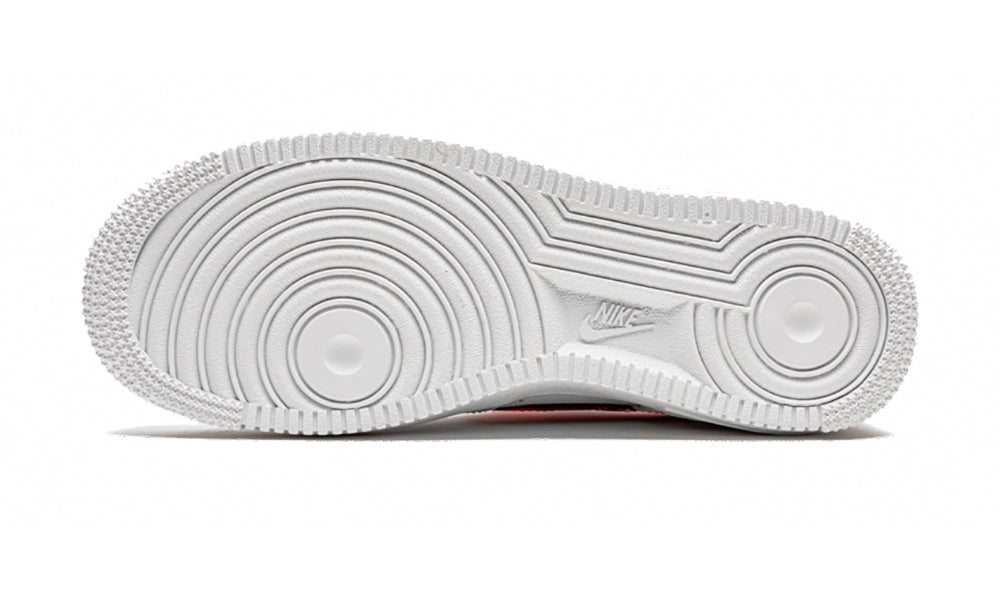 https://cdn.shopify.com/s/files/1/0560/7754/9738/products/nike-air-force-1-lv8-double-swoo_4.jpg?v=1634554854
