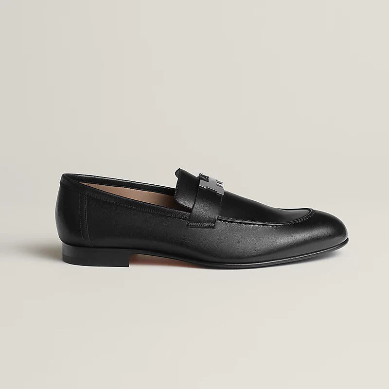 https://cdn.shopify.com/s/files/1/0626/8095/7046/files/paris-loafer--172368ZA02-side-wm-4-0-0-800-800_g.webp?v=1755335639